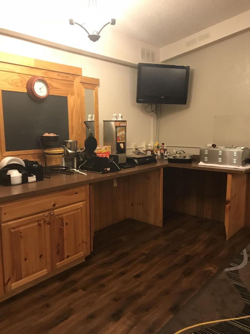 Walker Hotel Экстерьер фото